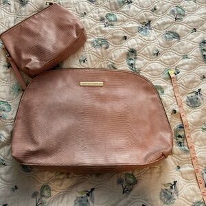 Vince Camuto Pink Cosmetic Bag Set